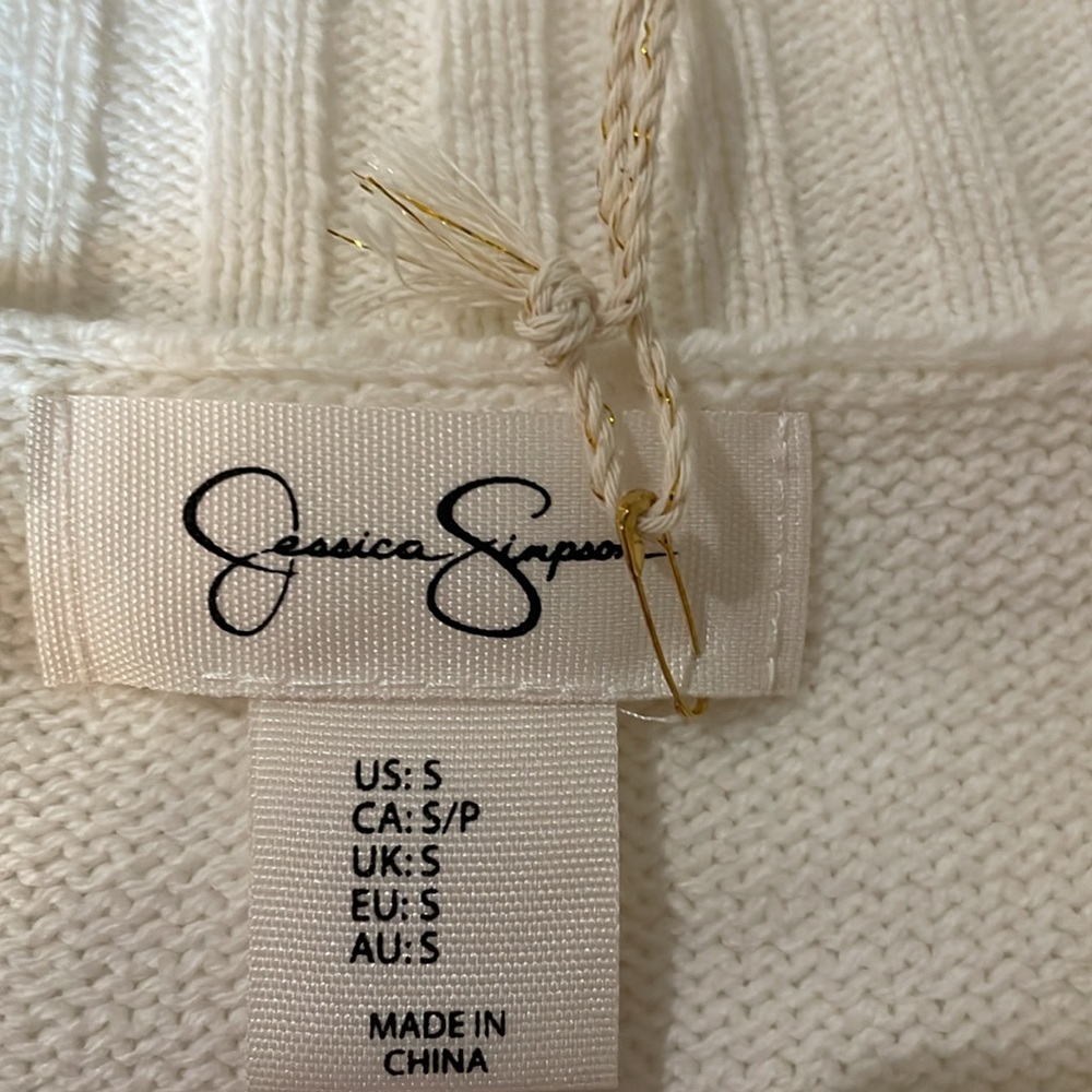 NWT JESSICA SIMPSON KISS ME Heart sweater. Size s - Picture 4 of 7